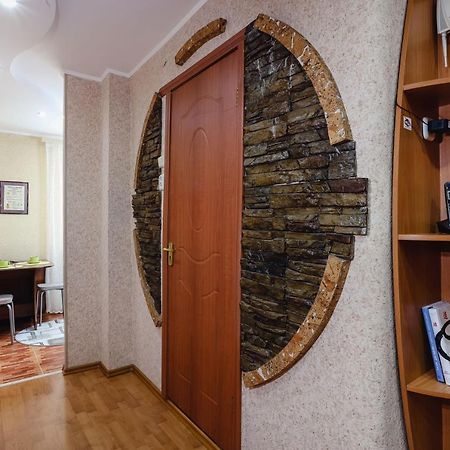 1-Комнатная Квартира В Центре Города На Пушкина 175 Kostanay Exterior photo